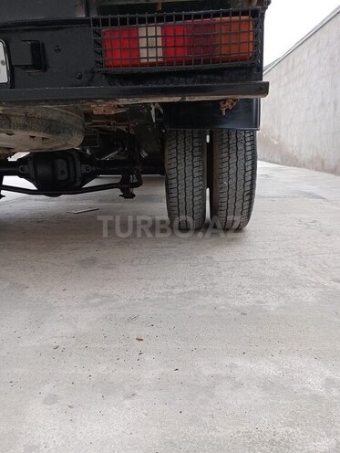 Ford Transit-13