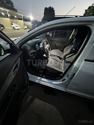 Chevrolet Cobalt-7