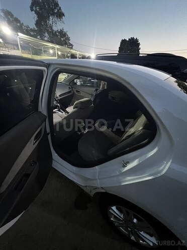 Chevrolet Cobalt-6