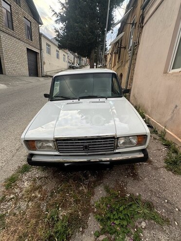 LADA (VAZ) 2107-17