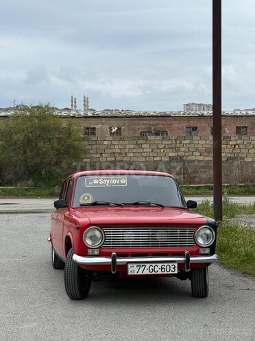 LADA (VAZ) 21011-1