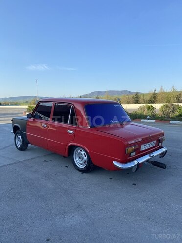 LADA (VAZ) 21011-10