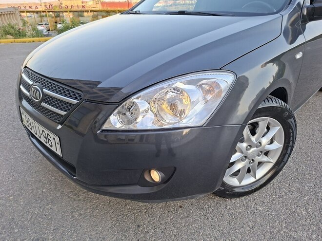 Kia Ceed SW-4