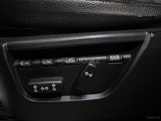 Land Rover Discovery-14