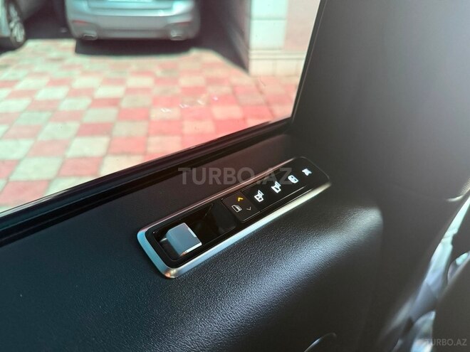 Land Rover Range Rover-16