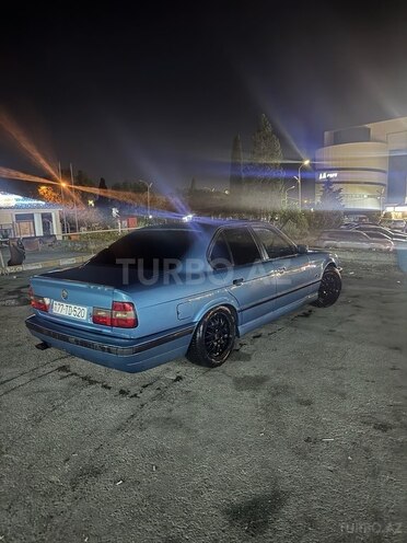 BMW 520-5