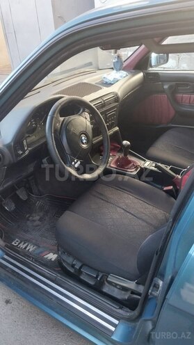 BMW 520-10