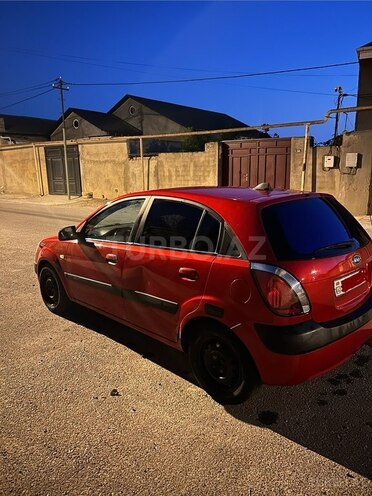 Kia Rio-4