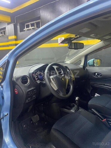 Nissan Note-5