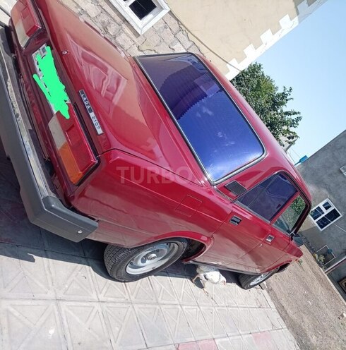 LADA (VAZ) 2107-2