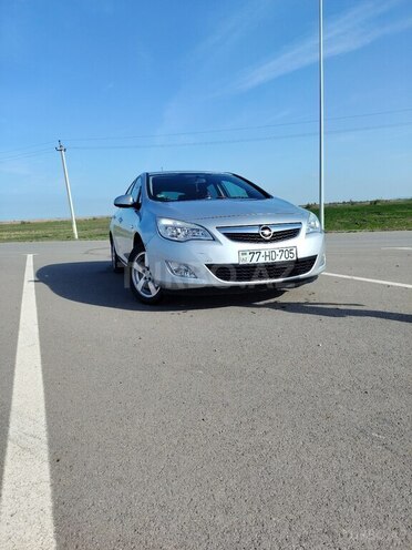 Opel Astra-12