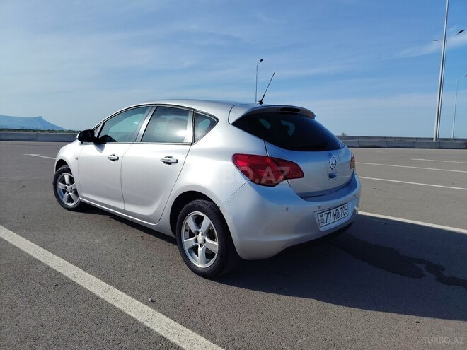 Opel Astra-15
