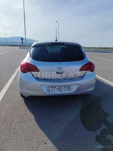 Opel Astra-14