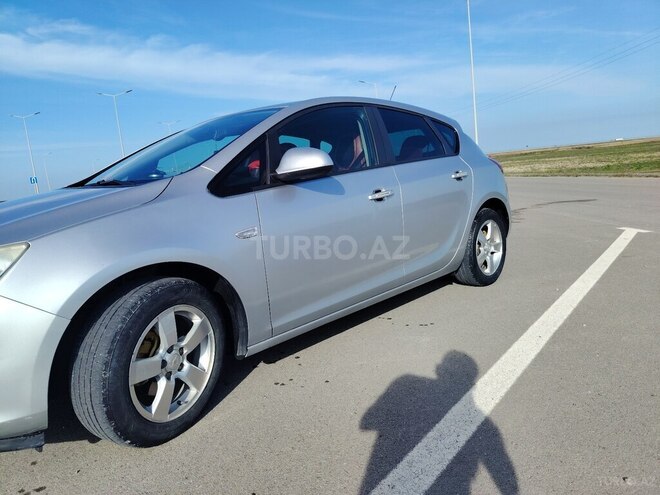 Opel Astra-18