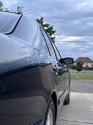 Mercedes E 280-15