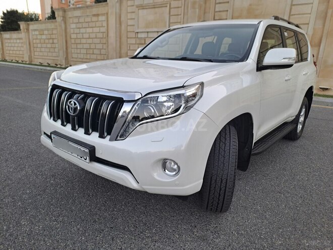 Toyota Land Cruiser Prado-6