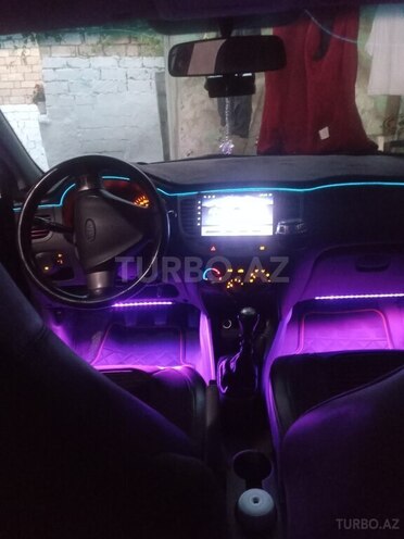 Kia Rio-4