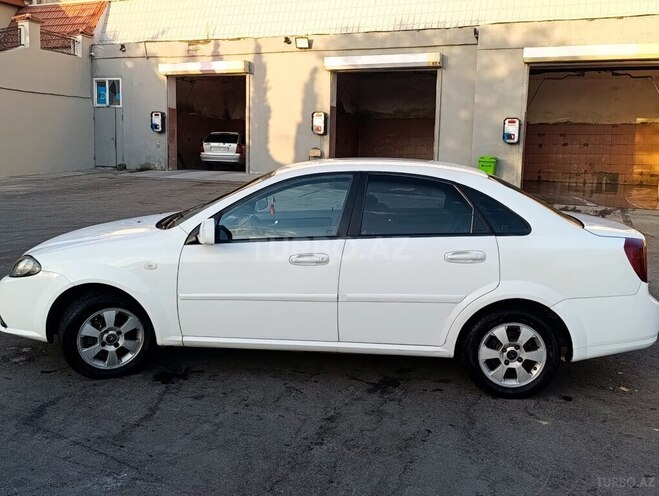 Daewoo Gentra-5