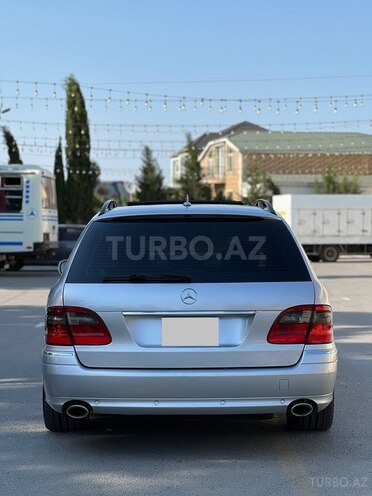 Mercedes E 220-7