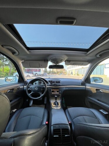 Mercedes E 220-8