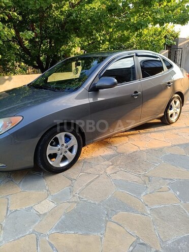 Hyundai Elantra-10
