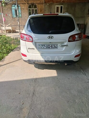 Hyundai Santa Fe-5