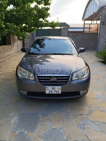 Hyundai Elantra-9
