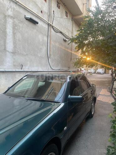 Mercedes C 180-4