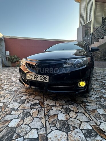 Toyota Camry-1