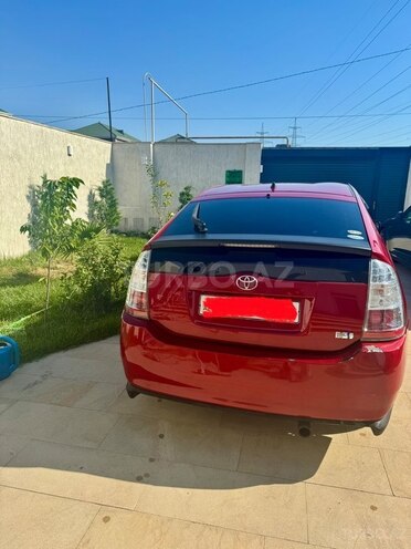 Toyota Prius-5