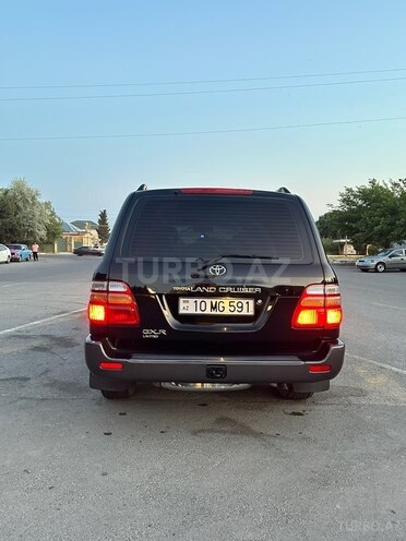Toyota Land Cruiser-5
