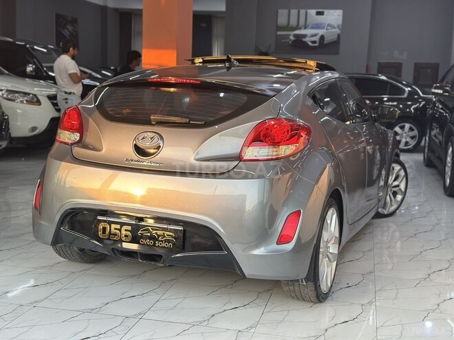 Hyundai Veloster-4