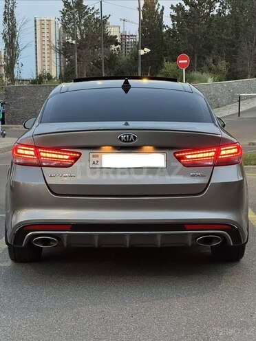 Kia Optima-2