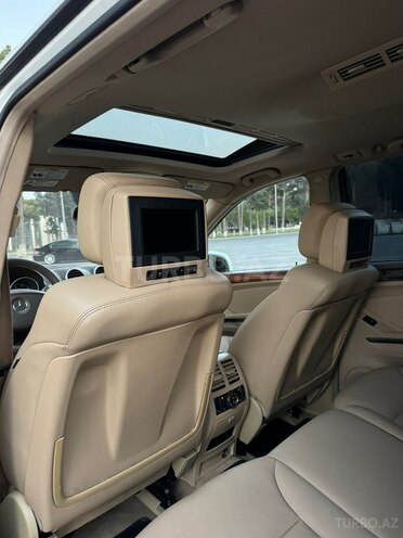 Mercedes GL 450 4MATIC-13