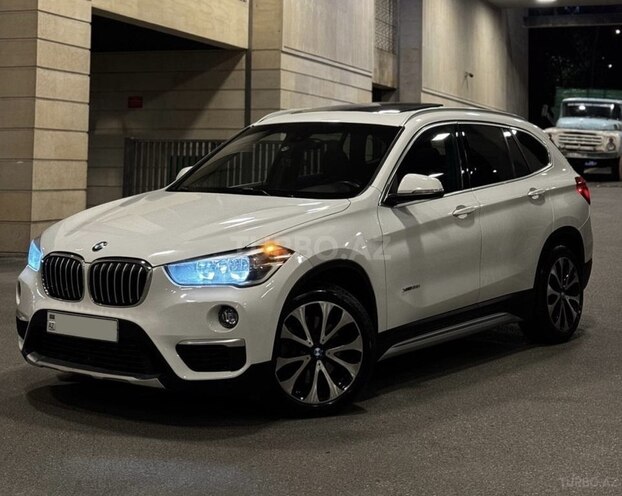 BMW X1-1