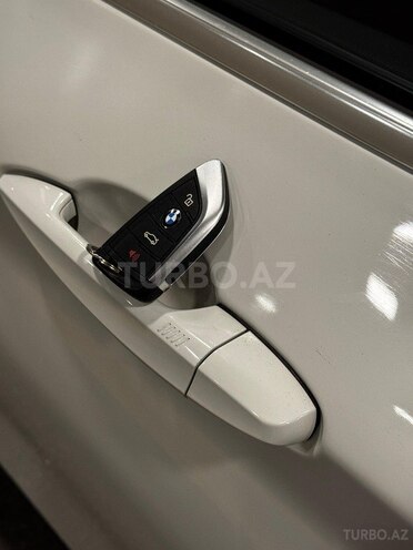 BMW X1-11