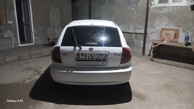 Kia Rio-2