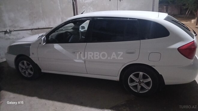 Kia Rio-4