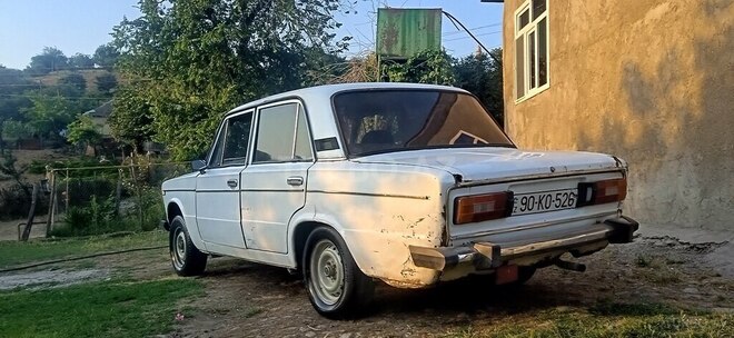 LADA (VAZ) 2106-4