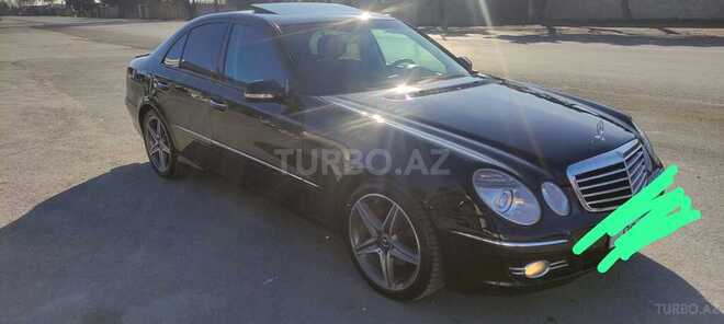 Mercedes E 280-4