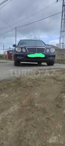 Mercedes E 280-2