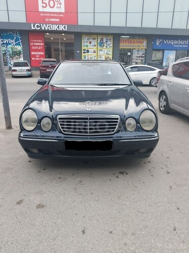 Mercedes E 220-8