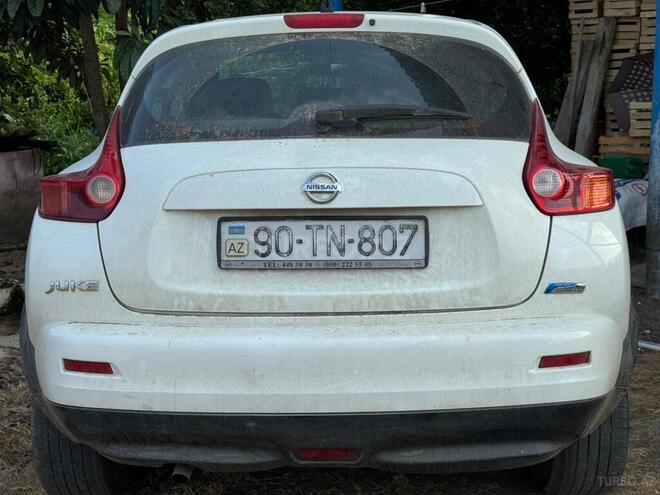 Nissan Juke-8