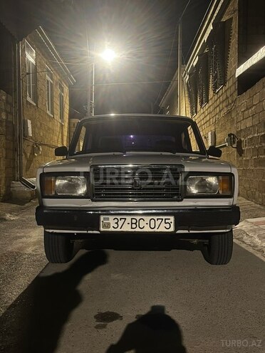 LADA (VAZ) 2107-1