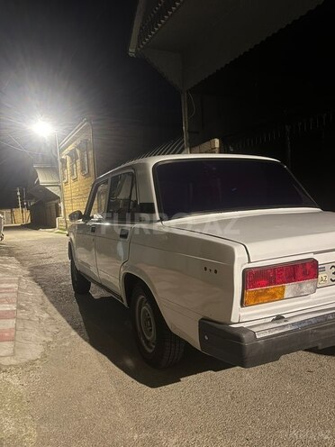 LADA (VAZ) 2107-4