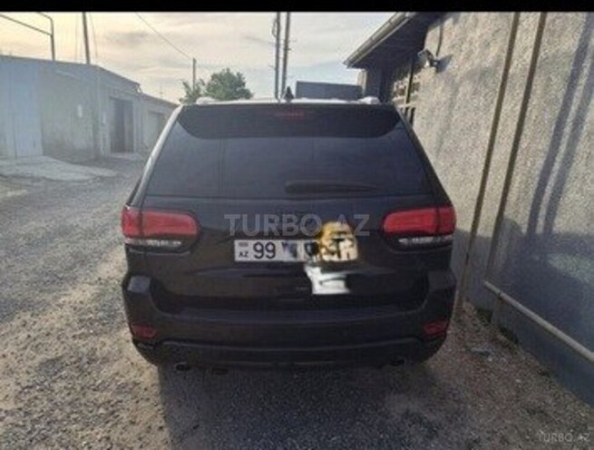 Jeep Grand Cherokee-8