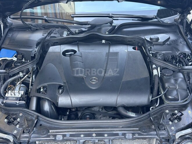 Mercedes E 220-4