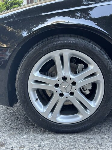Mercedes E 220-5