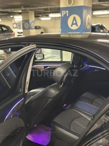Mercedes E 220-8
