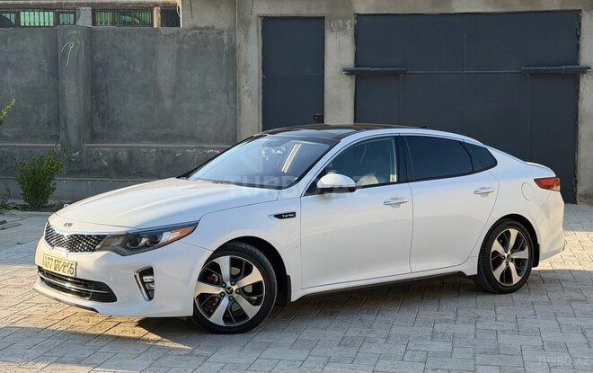 Kia Optima-1